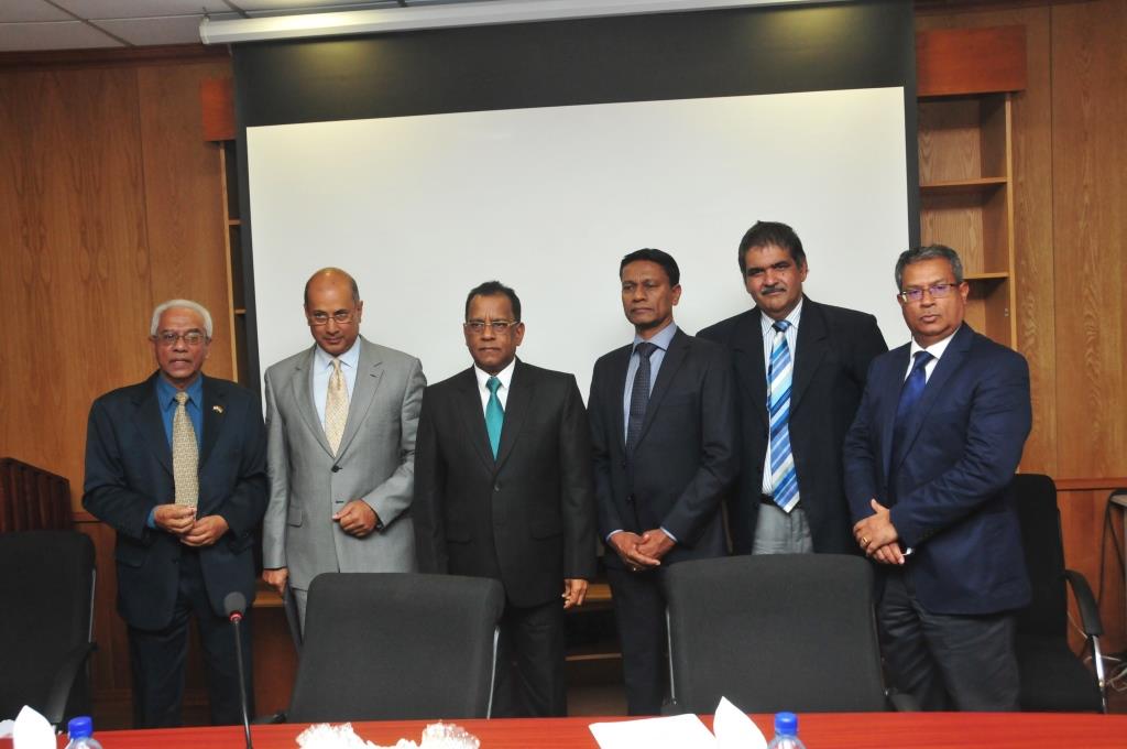 MCCI-SMEDA : Protocole d’accord pour la promotion de l'artisanat mauricien sur www.taxfreeshopping.mu